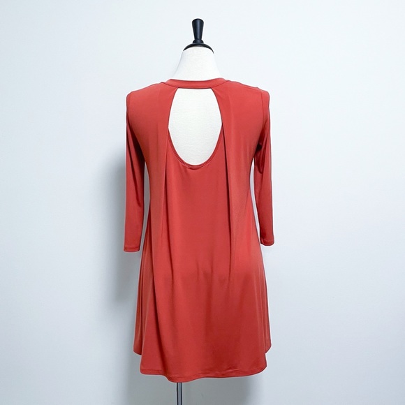 BCBGeneration Tandori Spice 3/4 Sleeve Open Back - Picture 5 of 9